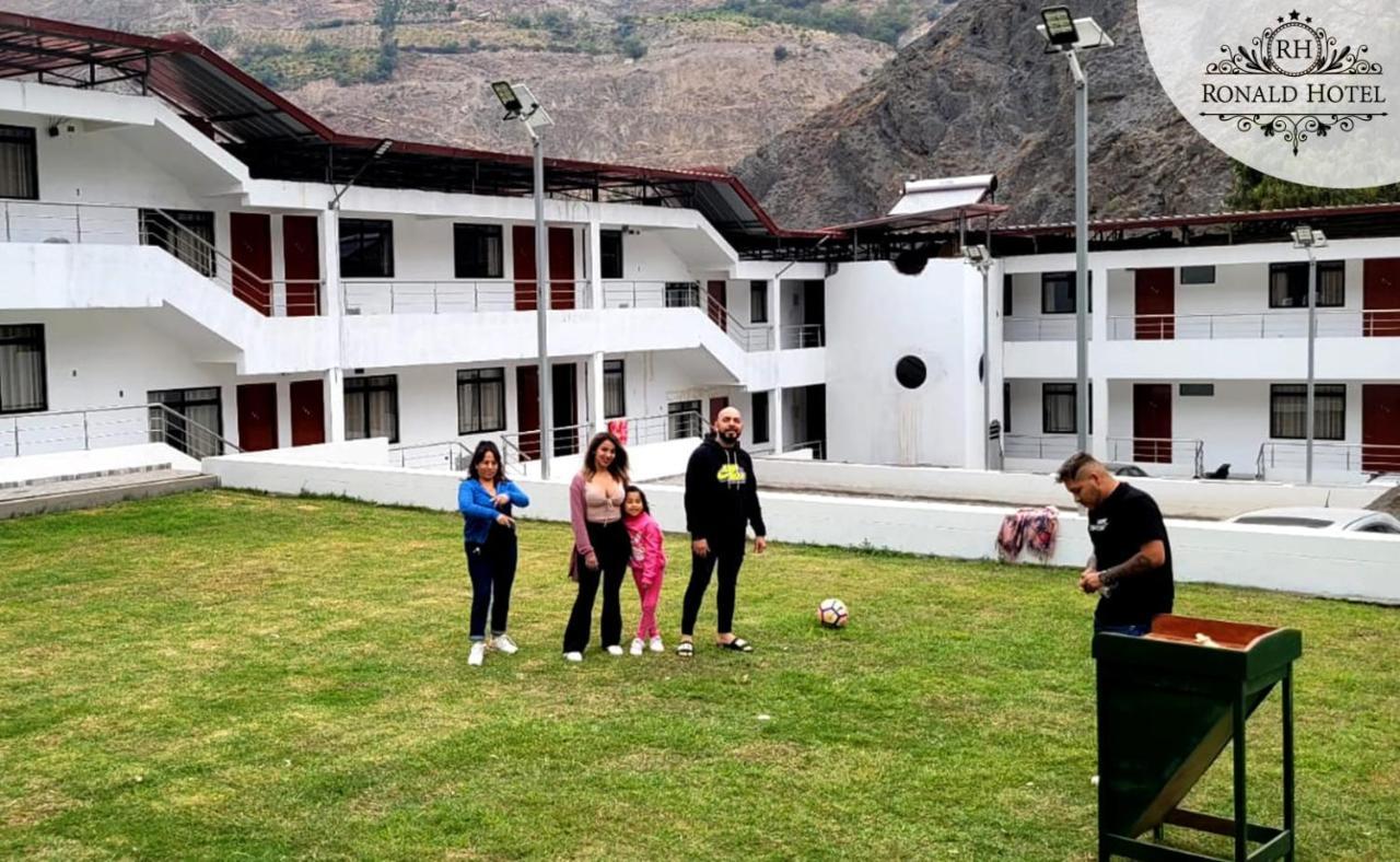 Ronald Hotel Churin Buitenkant foto